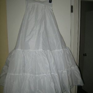 David Bridal Petticoat